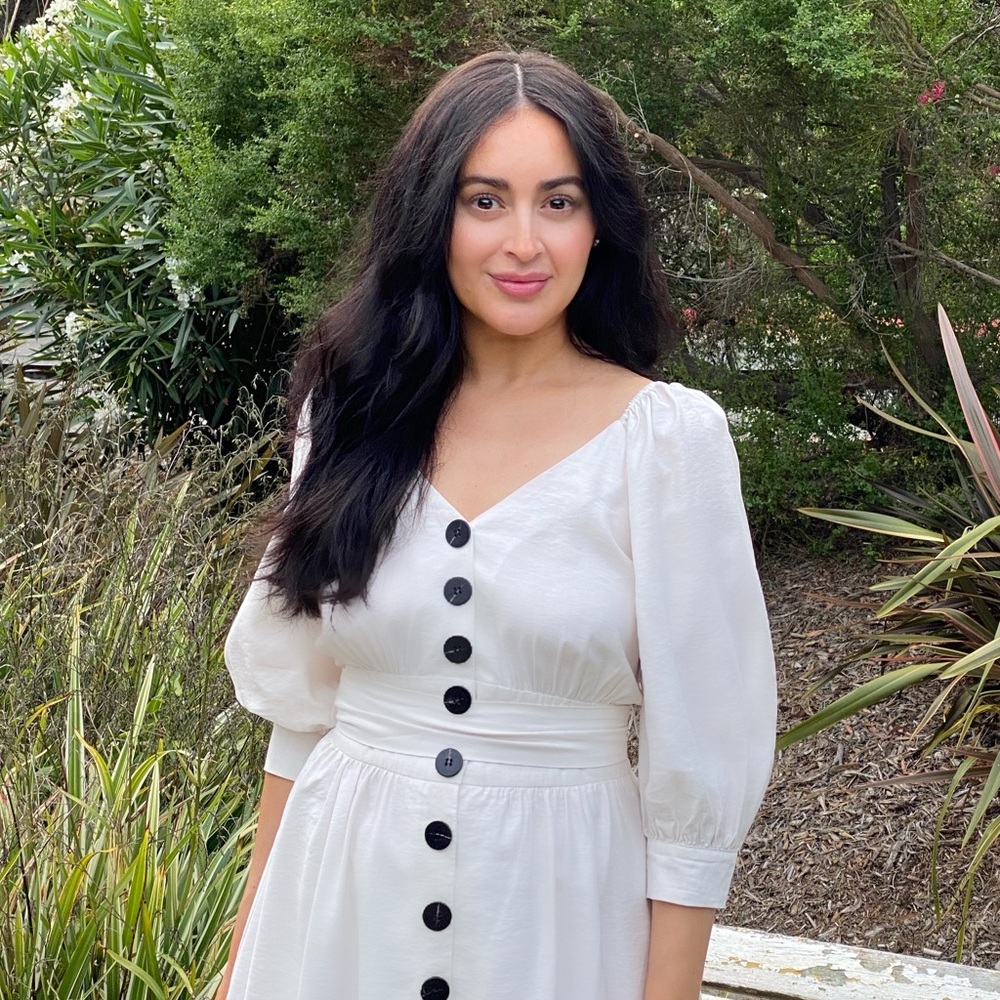 Meet your Posher, Adriana